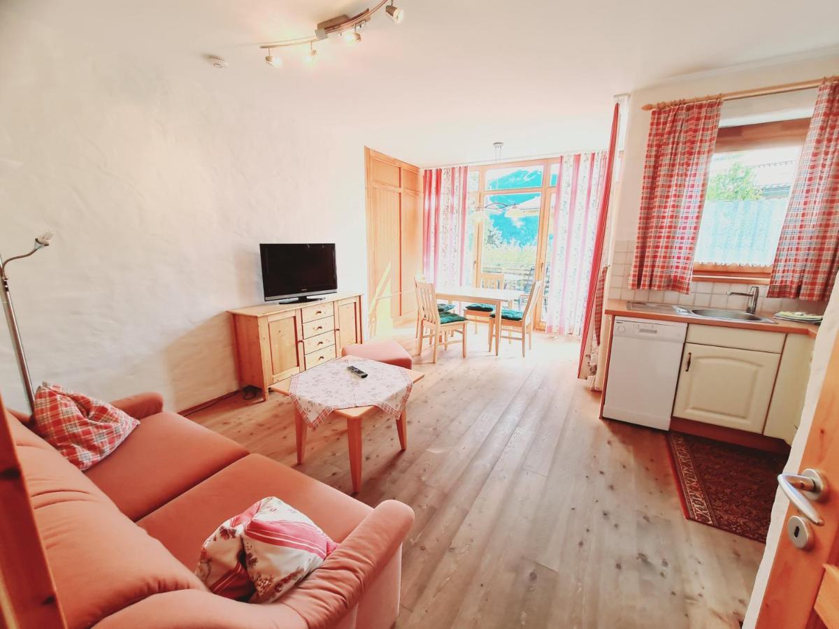 Apartments Juri & Hermann 2 Бад Клайнкирххайм Екстериор снимка